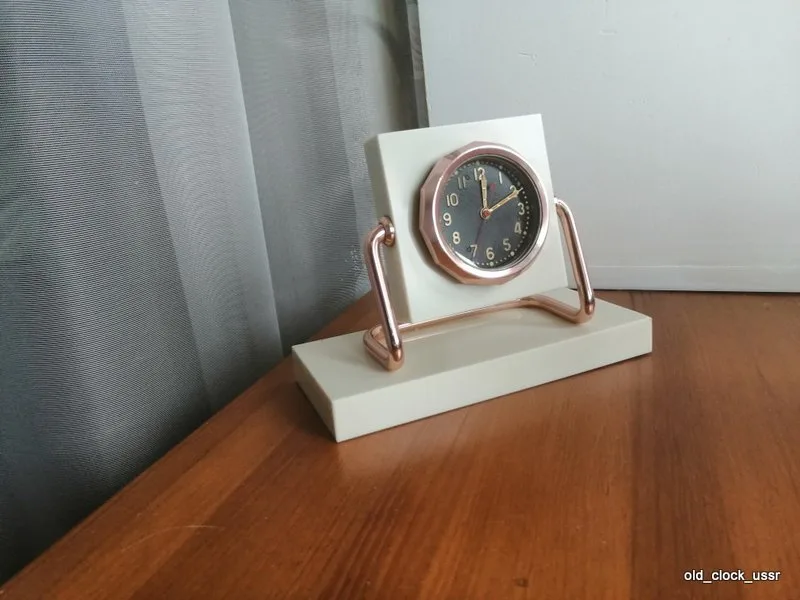 vintage clock ussr