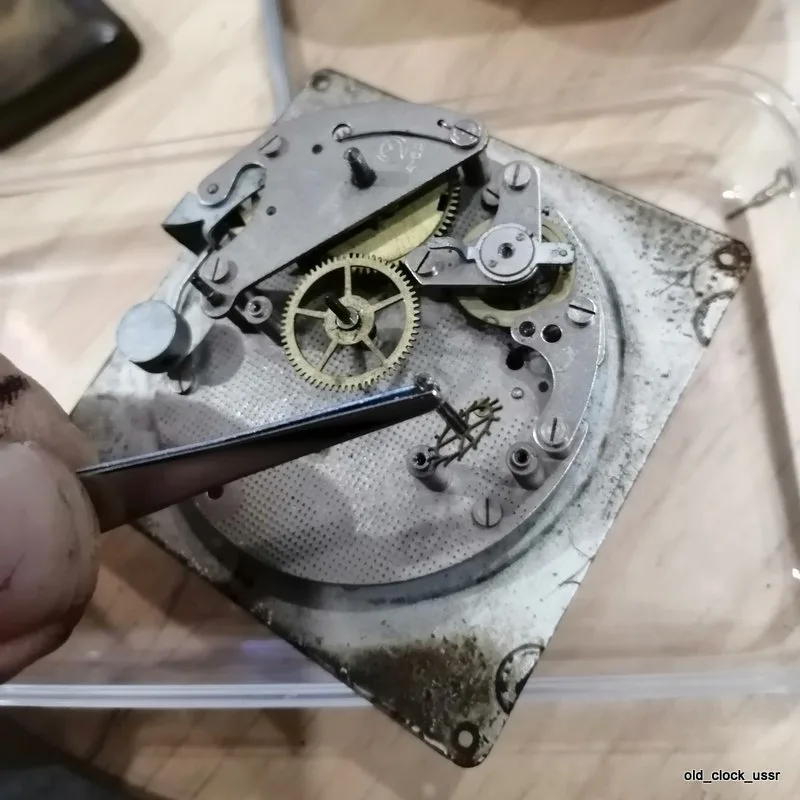 clock's caliber