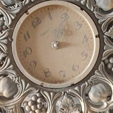 Orologio decorativo Sevani con polvere