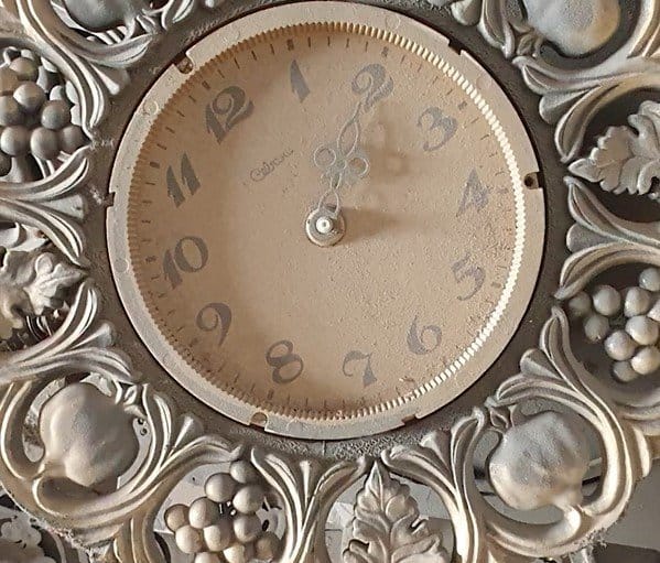 Orologio decorativo Sevani con polvere